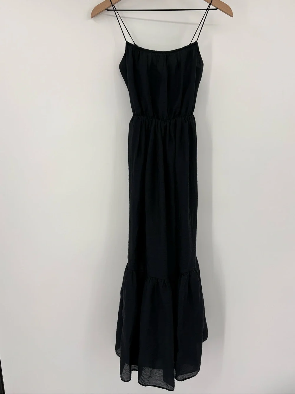 Abercrombie Low Back Tiered Maxi Dress XS Black Open Back Pockets